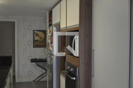 Apartamento à venda com 94m², 2 quartos e 2 vagasCozinha