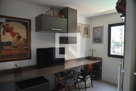 Apartamento à venda com 94m², 2 quartos e 2 vagasQuarto