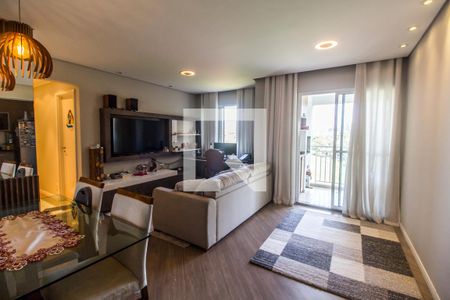 Apartamento à venda com 2 quartos, 73m² em Jardim Tupanci, Barueri