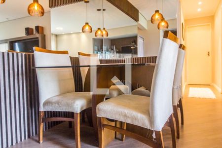 Sala de Jantar de apartamento à venda com 2 quartos, 73m² em Jardim Tupanci, Barueri