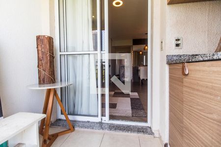 Apartamento à venda com 73m², 2 quartos e 1 vaga Apartamento à venda com 73m², 2 quartos e 1 vagaVaranda gourmet
