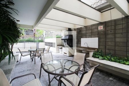 Apartamento para alugar com 55m², 1 quarto e 1 vaga Apartamento para alugar com 55m², 1 quarto e 1 vagaÁrea comum - Churrasqueira