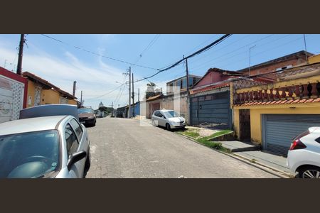 Casa para alugar com 150m², 3 quartos e 3 vagas Casa para alugar com 150m², 3 quartos e 3 vagasRua