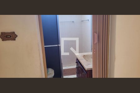 Casa para alugar com 150m², 3 quartos e 3 vagas Casa para alugar com 150m², 3 quartos e 3 vagasBanheiro