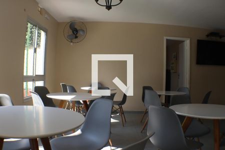 Apartamento para alugar com 55m², 2 quartos e 1 vagaÁrea comum - Salão de festas