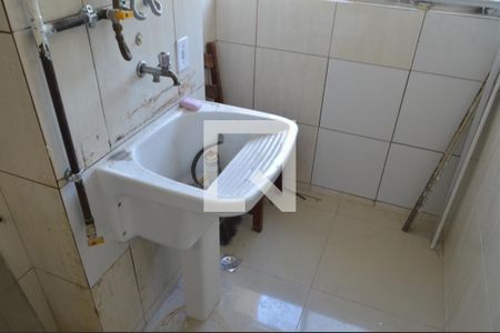 Apartamento para alugar com 55m², 2 quartos e 1 vagaÁrea de Serviço