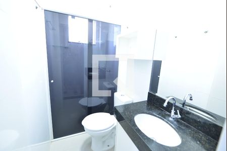 Apartamento para alugar com 55m², 2 quartos e 2 vagas Apartamento para alugar com 55m², 2 quartos e 2 vagasBanheiro