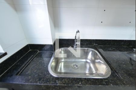 Apartamento para alugar com 55m², 2 quartos e 2 vagas Apartamento para alugar com 55m², 2 quartos e 2 vagasCozinha