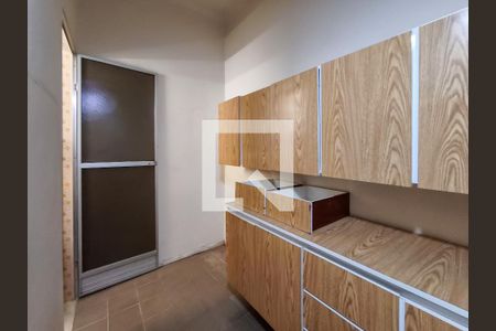 Apartamento para alugar com 80m², 2 quartos e sem vagaQuarto de Serviço