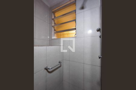 Apartamento para alugar com 80m², 2 quartos e sem vagaBanheiro Corredor