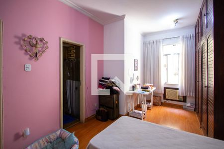 Apartamento à venda com 132m², 3 quartos e sem vagaSuíte