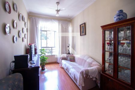 Apartamento à venda com 132m², 3 quartos e sem vagaSala