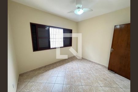 Quarto 1 de casa à venda com 4 quartos, 250m² em Jardim Bom Clima, Guarulhos
