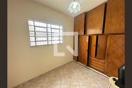 Quarto 2 de casa à venda com 4 quartos, 250m² em Jardim Bom Clima, Guarulhos