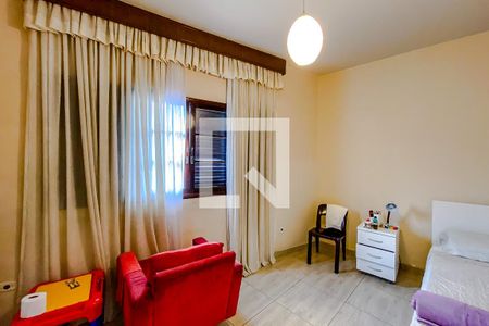 Casa à venda com 360m², 3 quartos e 8 vagasQuarto 3