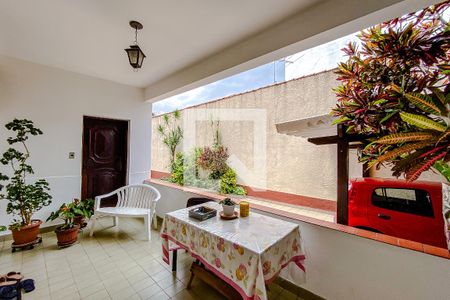 Casa à venda com 360m², 3 quartos e 8 vagasÁrea externa