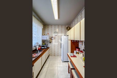 Casa à venda com 360m², 3 quartos e 8 vagasCozinha