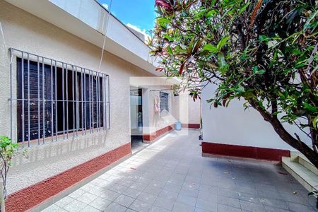 Casa à venda com 360m², 3 quartos e 8 vagasÁrea externa