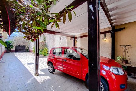 Casa à venda com 360m², 3 quartos e 8 vagasÁrea externa