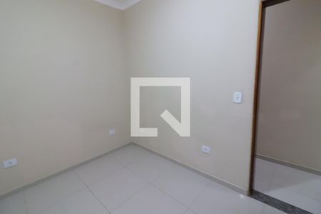 Quarto 2 de casa para alugar com 2 quartos, 50m² em Helena Maria, Osasco