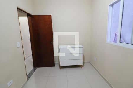 Quarto 2 de casa para alugar com 2 quartos, 50m² em Helena Maria, Osasco
