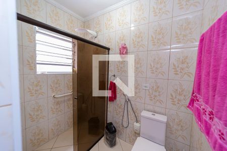Banheiro de casa à venda com 3 quartos, 120m² em Parque Boturussu, São Paulo