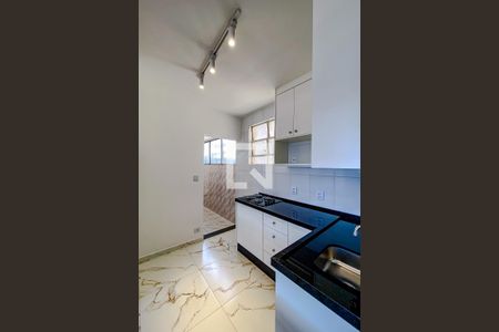 Apartamento à venda com 72m², 2 quartos e 1 vagaCozinha