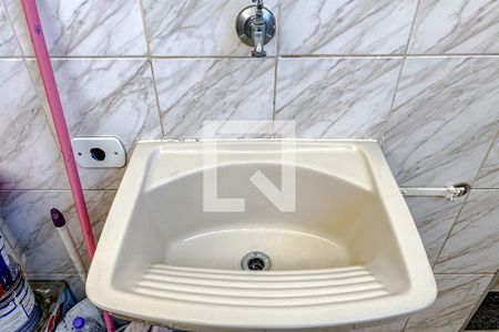 Apartamento à venda com 72m², 2 quartos e 1 vagaÁrea de Serviço