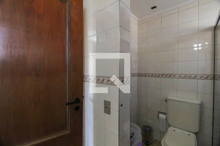 Apartamento à venda com 136m², 4 quartos e 2 vagas Apartamento à venda com 136m², 4 quartos e 2 vagasBanheiro da Suíte