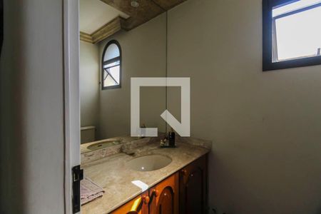 Apartamento à venda com 136m², 4 quartos e 2 vagas Apartamento à venda com 136m², 4 quartos e 2 vagasBanheiro de Serviço