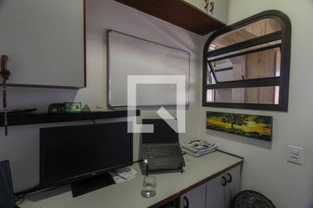 Apartamento à venda com 136m², 4 quartos e 2 vagas Apartamento à venda com 136m², 4 quartos e 2 vagasQuarto 3/Escritório