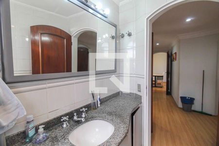 Apartamento à venda com 136m², 4 quartos e 2 vagas Apartamento à venda com 136m², 4 quartos e 2 vagasBanheiro