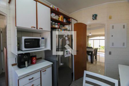 Apartamento à venda com 136m², 4 quartos e 2 vagas Apartamento à venda com 136m², 4 quartos e 2 vagasCozinha