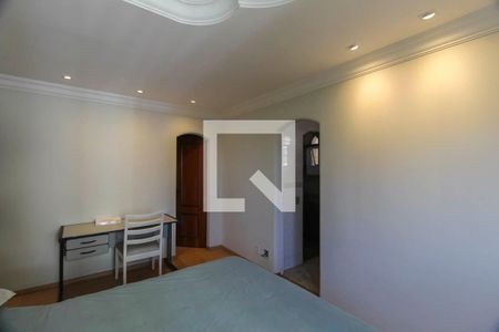 Apartamento à venda com 136m², 4 quartos e 2 vagas Apartamento à venda com 136m², 4 quartos e 2 vagasSuite