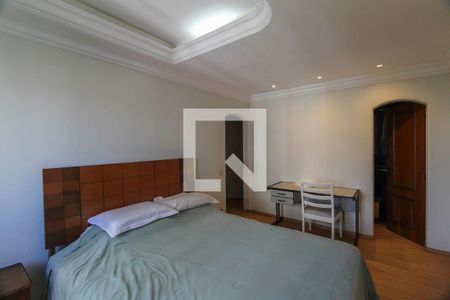 Apartamento à venda com 136m², 4 quartos e 2 vagas Apartamento à venda com 136m², 4 quartos e 2 vagasSuite