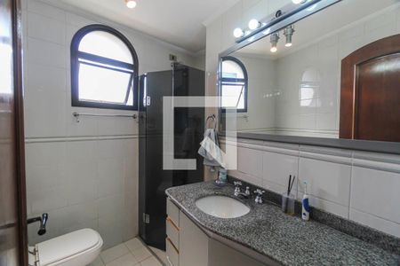 Apartamento à venda com 136m², 4 quartos e 2 vagas Apartamento à venda com 136m², 4 quartos e 2 vagasBanheiro