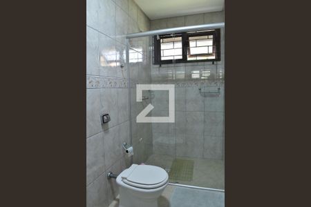 Casa para alugar com 350m², 3 quartos e 4 vagasBanheiro Suíte 2