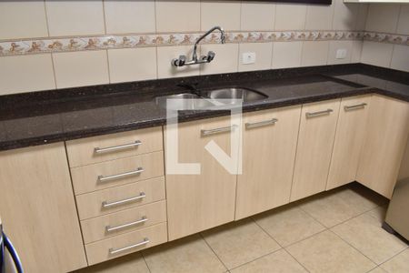 Casa para alugar com 350m², 3 quartos e 4 vagasCozinha