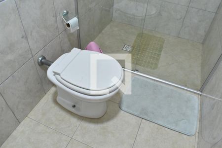 Casa para alugar com 350m², 3 quartos e 4 vagasBanheiro Suíte 2