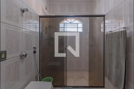 Casa à venda com 363m², 6 quartos e 4 vagasBanheiro Social