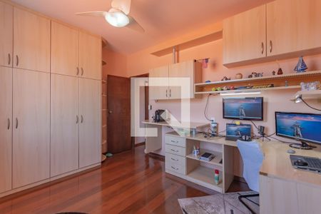 Casa à venda com 363m², 6 quartos e 4 vagasQuarto 3