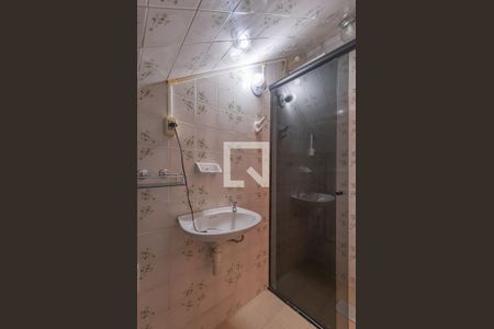 Casa à venda com 363m², 6 quartos e 4 vagasBanheiro Suíte 1