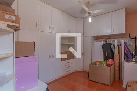 Casa à venda com 363m², 6 quartos e 4 vagasQuarto de Serviço