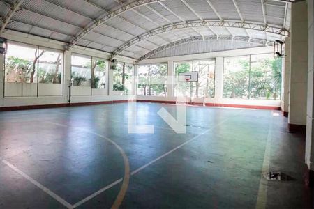 Apartamento à venda com 80m², 3 quartos e 1 vagaquadra poliesportiva_2