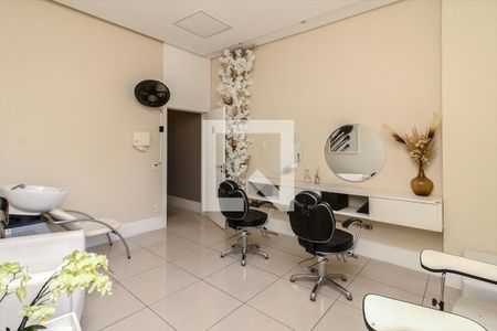 Apartamento à venda com 80m², 3 quartos e 1 vagaespaço mulher_4