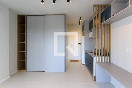 Sala/Quarto de apartamento para alugar com 1 quarto, 25m² em Butantã, São Paulo