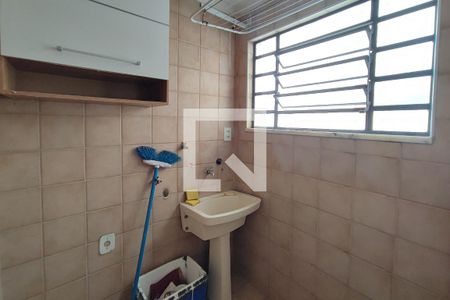 Apartamento à venda com 70m², 3 quartos e 1 vagaÁrea de Serviço