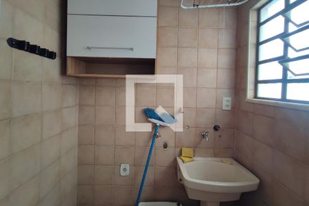 Apartamento à venda com 70m², 3 quartos e 1 vagaÁrea de Serviço