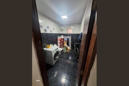 Lavanderia de casa à venda com 3 quartos, 180m² em São João Batista, Belo Horizonte