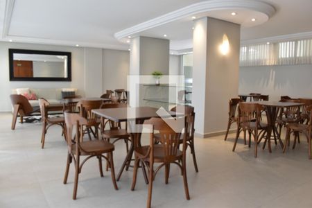 Apartamento para alugar com 130m², 3 quartos e 1 vagaÁrea comum - Salão de festas